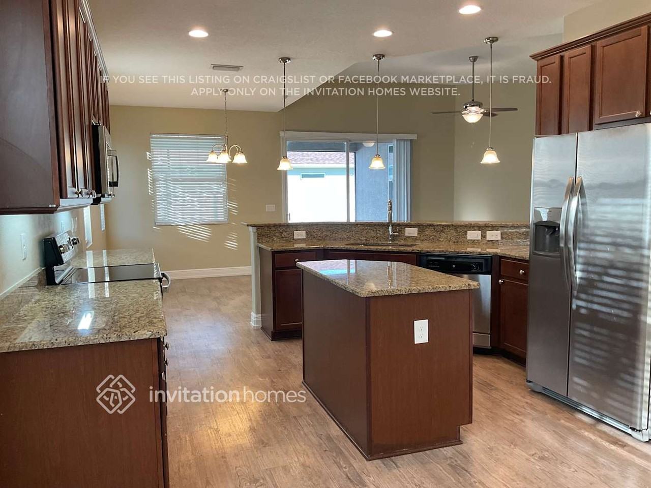 2141 Bridgeport Cir - Photo 4 of 12