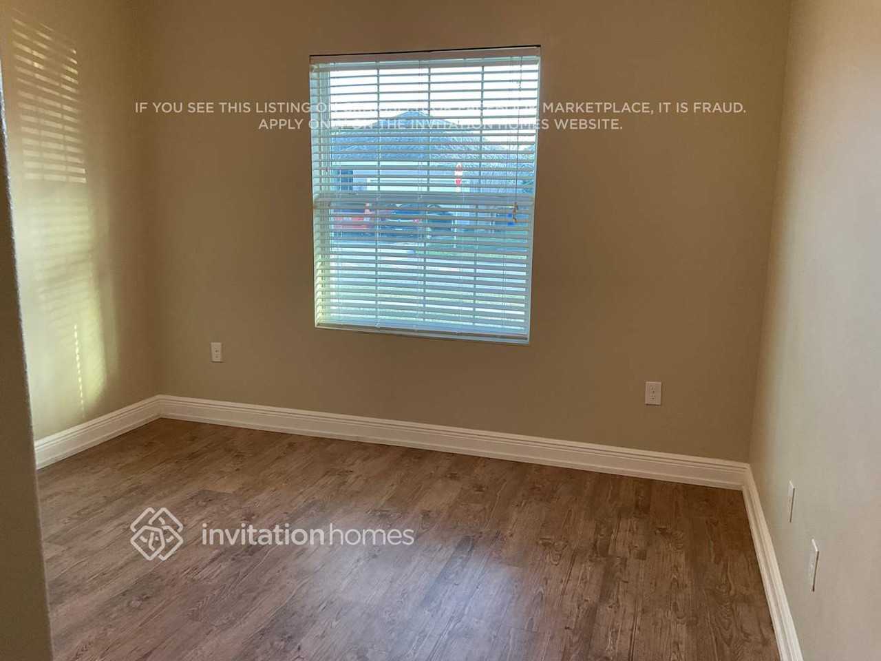 2141 Bridgeport Cir - Photo 7 of 12