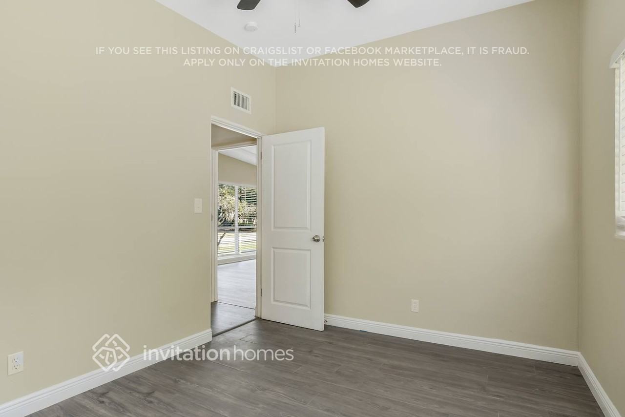 5218 Grandview Dr - Photo 5 of 13