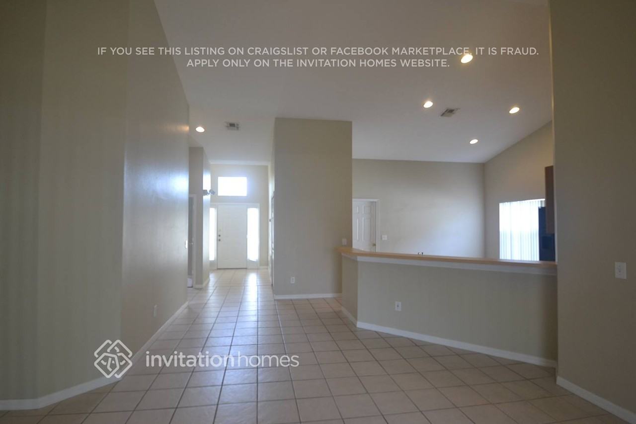 1124 Cedarwood Way - Photo 2 of 11