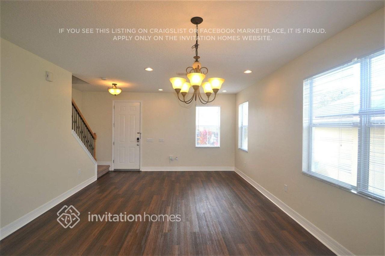 317 Alfani St - Photo 2 of 15