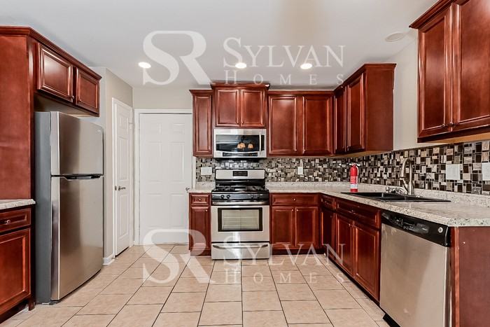 4015 Lehigh Blvd - Photo 6 of 16