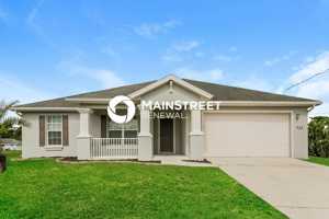 featured image of 702 Yvonne Ave N