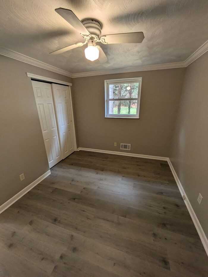 1581 26th Street Dr Ne - Photo 6 of 10