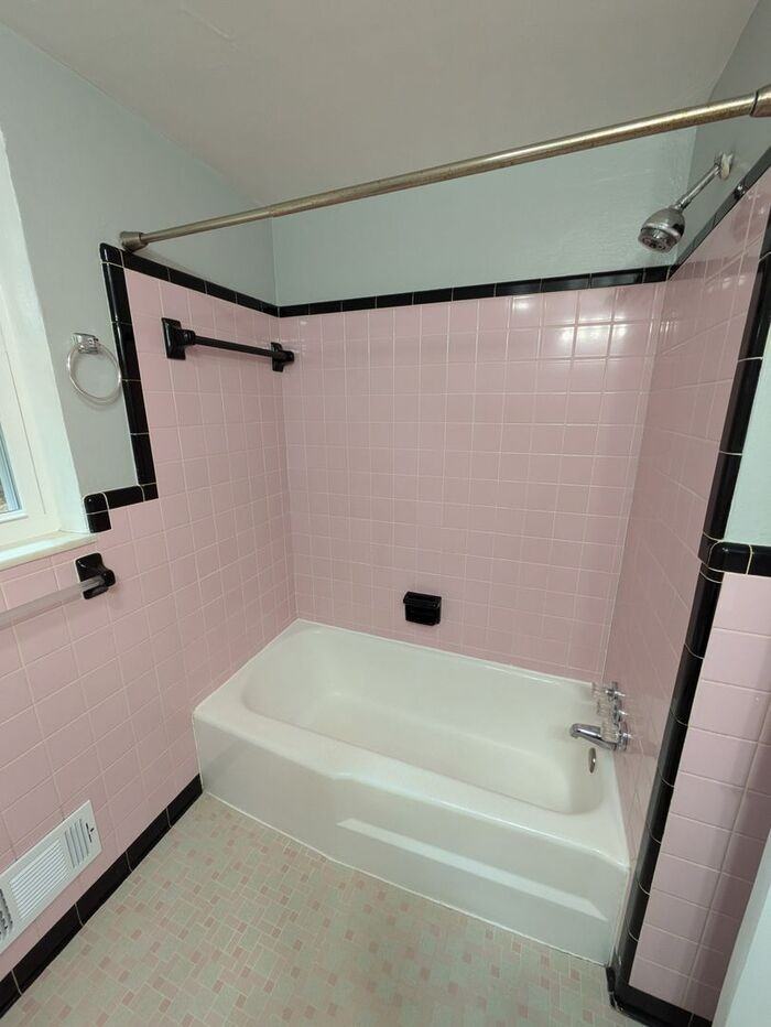 1581 26th Street Dr Ne - Photo 7 of 10