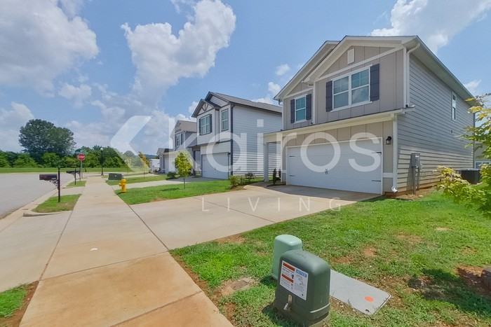 6405 Upchurch Dr Nw - Photo 2 of 25