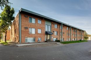 1521 Westminster St - Photo 1 of 1