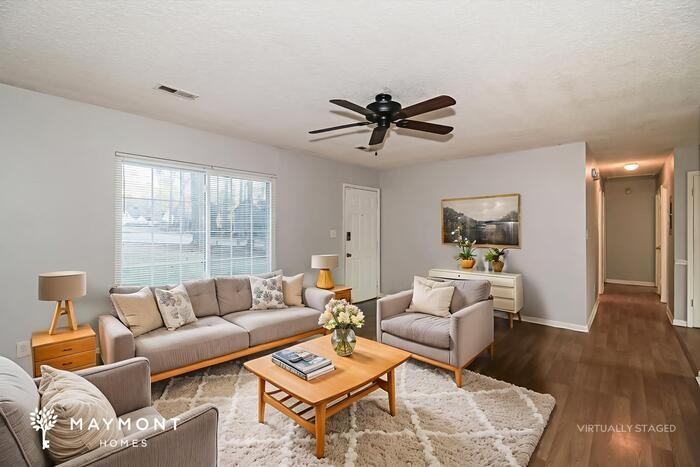 109 Neal Ave - Photo 6 of 15