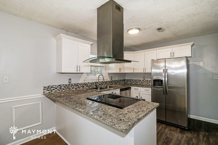 109 Neal Ave - Photo 7 of 15