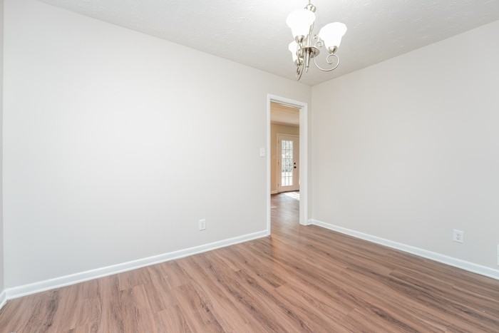 4136 Moore Rd - Photo 6 of 20