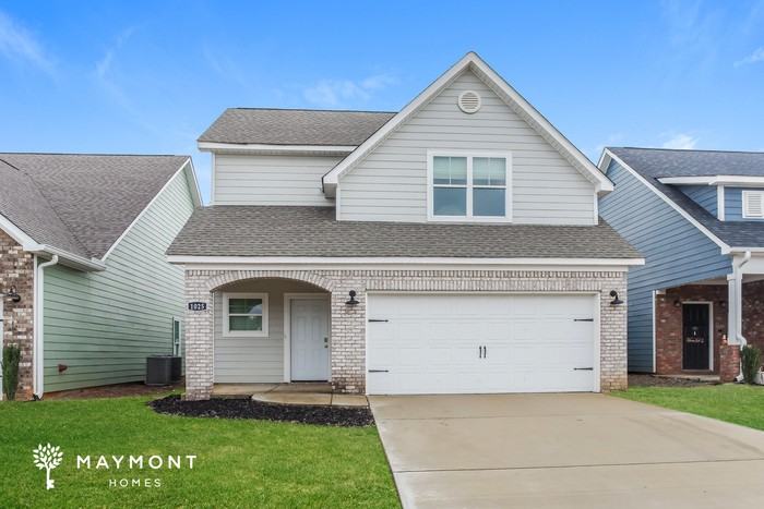 1025 Highgrove Hts Nw