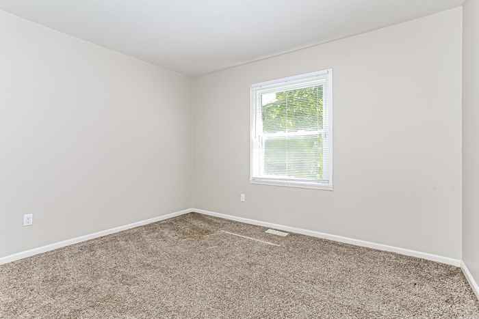 2557 Berthbrook Dr - Photo 7 of 12