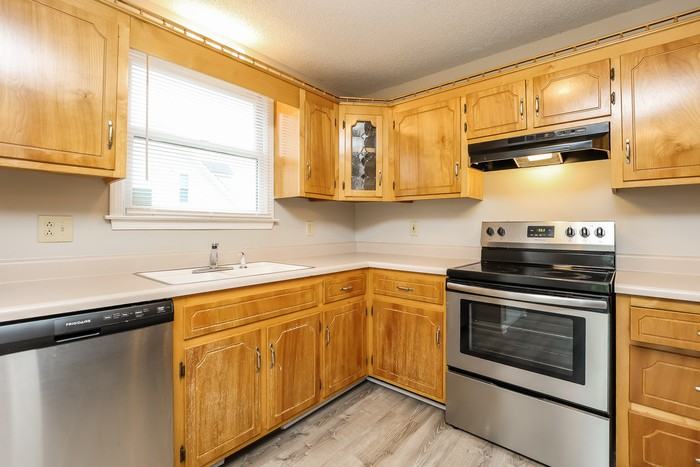 3507 Clearwater Dr - Photo 4 of 10