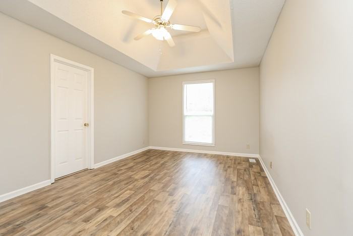 3507 Clearwater Dr - Photo 5 of 10