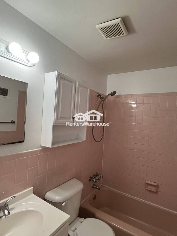 1830 Patterson Rd - Photo 5 of 9