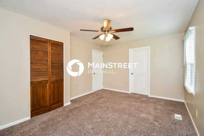 2800 Summerfield Dr - Photo 7 of 15