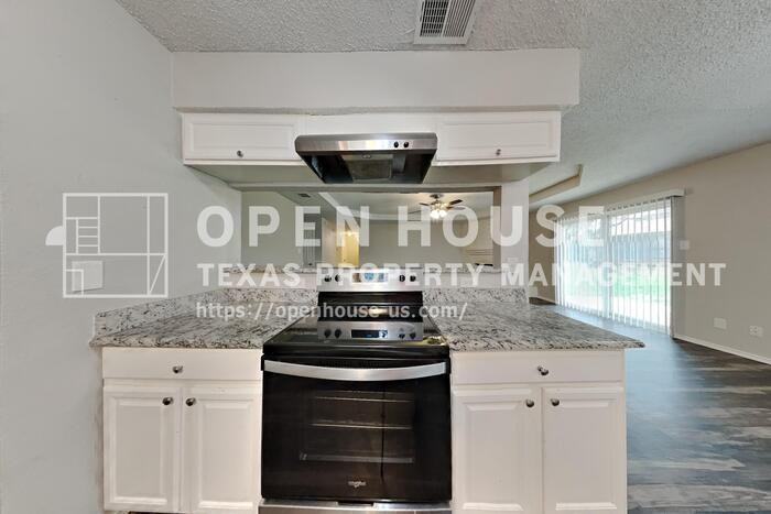 6402 Hidden Springs Dr - Photo 6 of 20