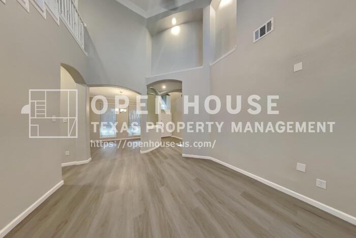 1805 Kris St - Photo 6 of 20