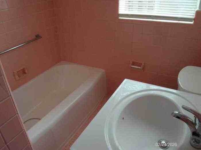 404 W Golden Gate - Photo 5 of 8