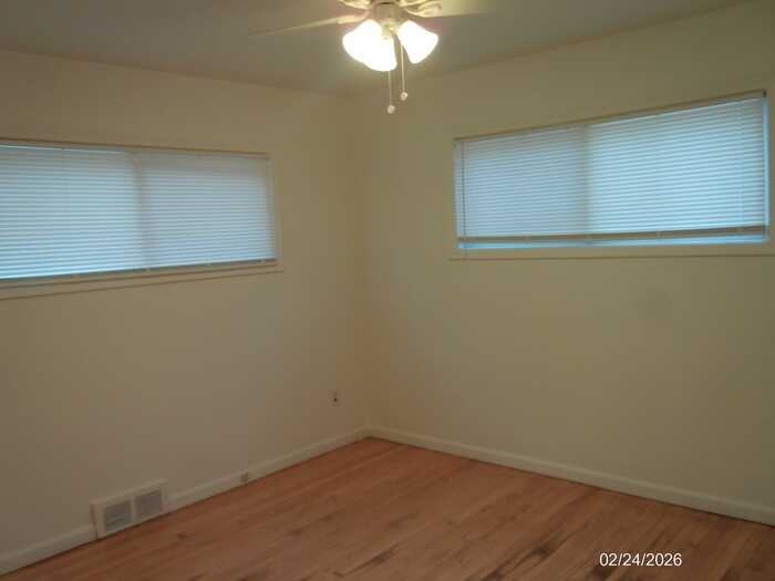 404 W Golden Gate - Photo 6 of 8