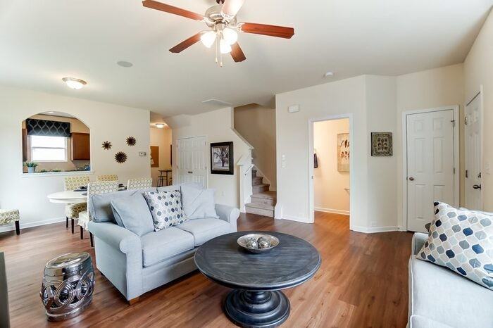 2148 Creek Bed Cir - Photo 3 of 10