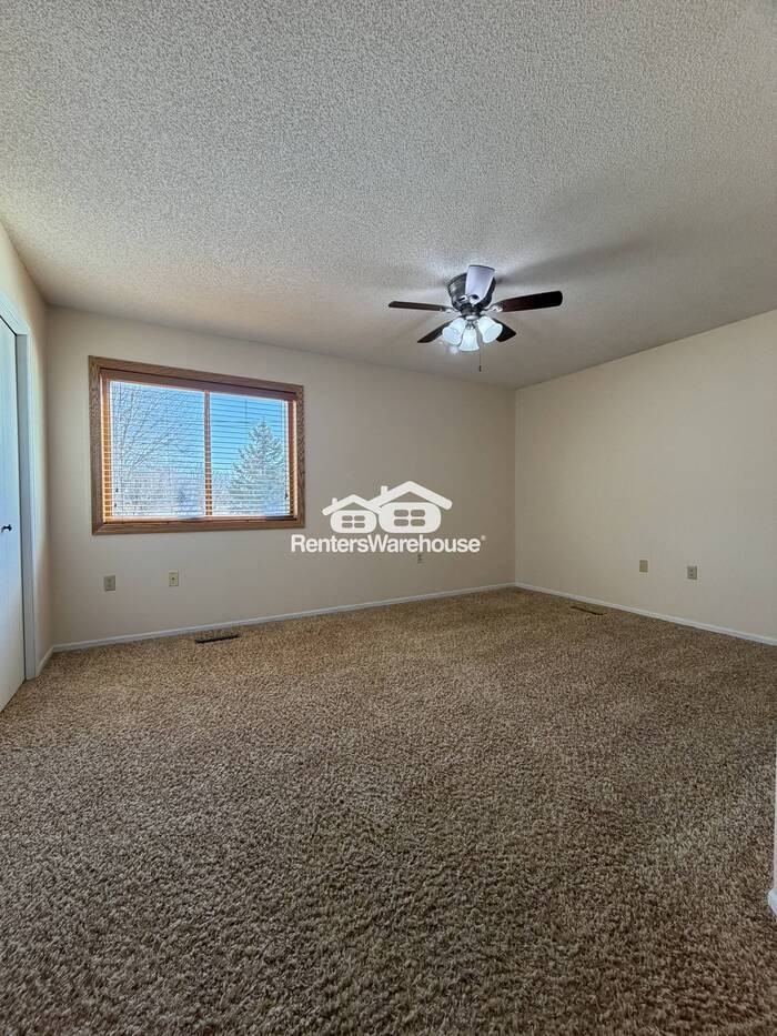 7140 Ivy Ridge Ct - Photo 7 of 11