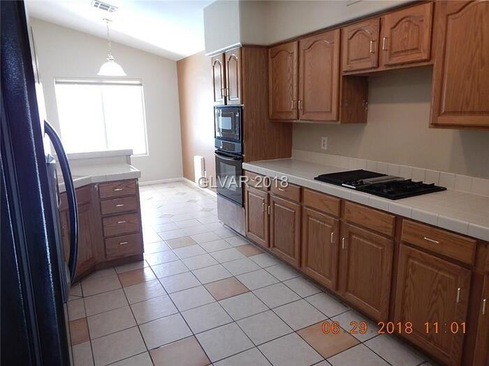 282 Willow Grove Cir - Photo 3 of 30