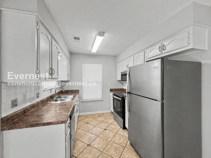 1984 Custer Dr - Photo 2 of 17