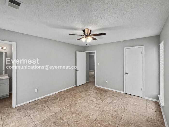 6585 Fairwood Cv - Photo 7 of 14