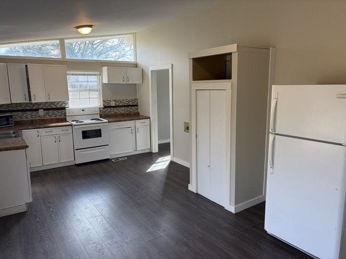 2212 Old Blue Spring Rd Nw #A - Photo 4 of 11