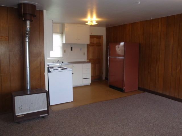 2326 Strand Ave #2326 - Photo 4 of 17