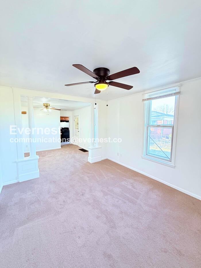 1547 Airline Ave #1 - Photo 7 of 26