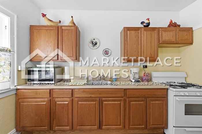 2171 Rexwood Rd - Photo 5 of 31