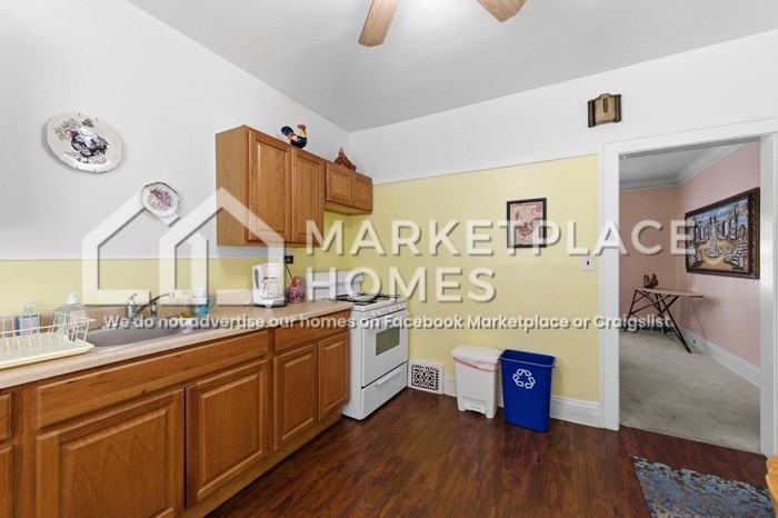 2171 Rexwood Rd - Photo 7 of 31