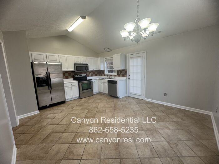 101 Horace Ct - Photo 4 of 14