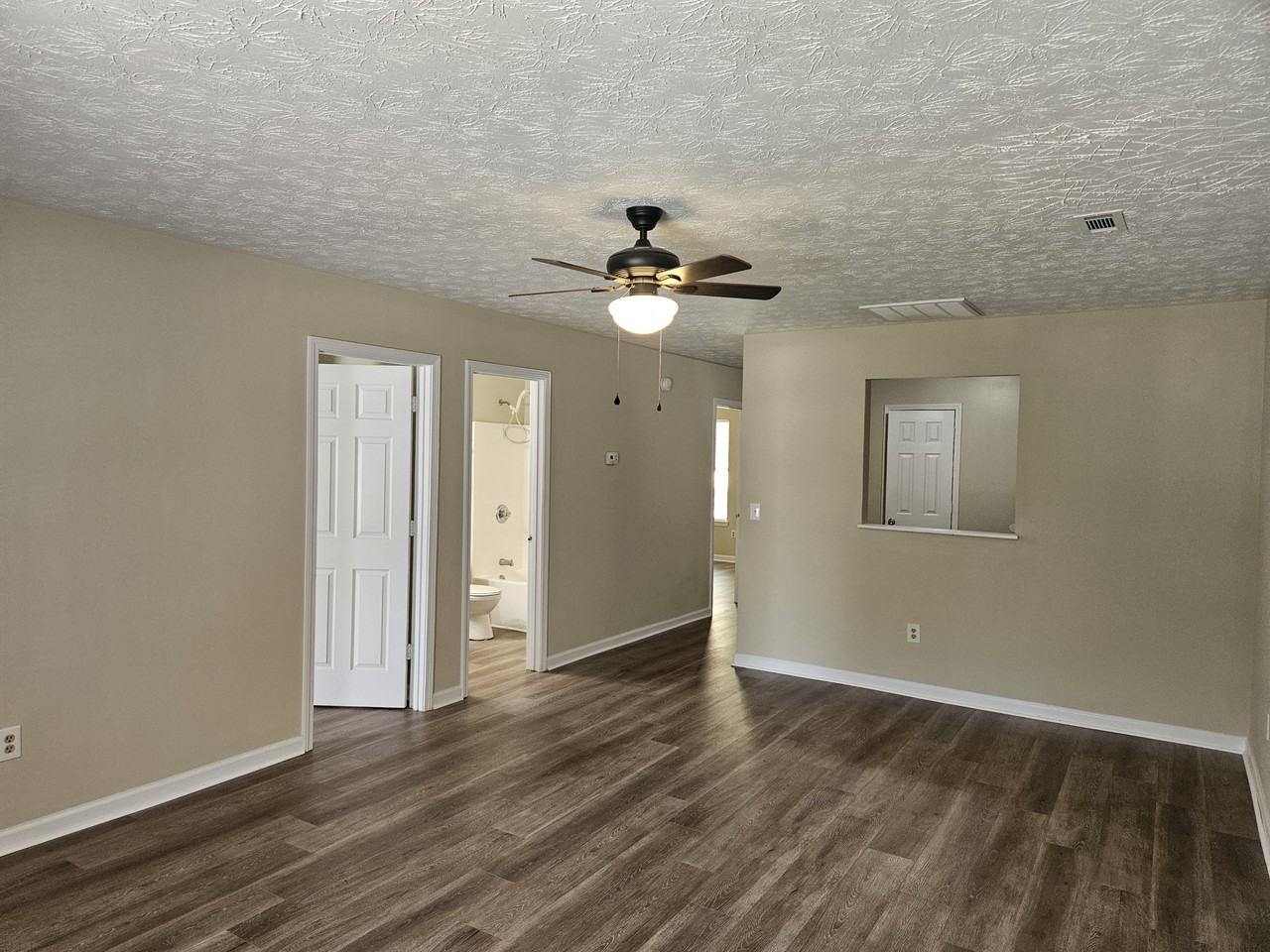 1156A Micha Way - Photo 2 of 11