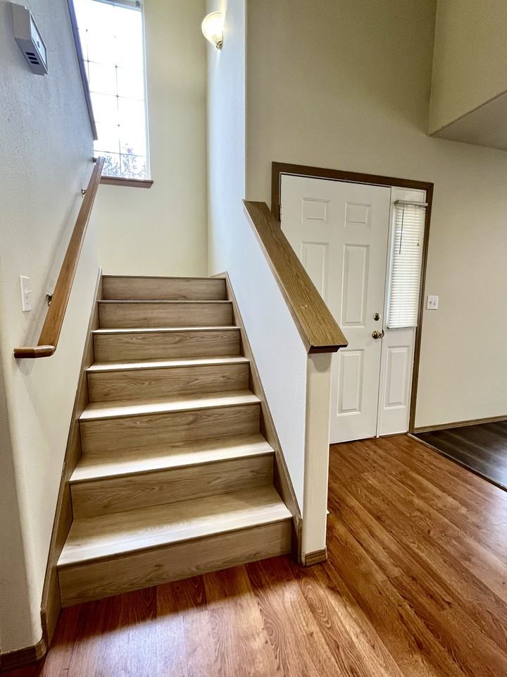 512 Hazel St #B - Photo 4 of 20