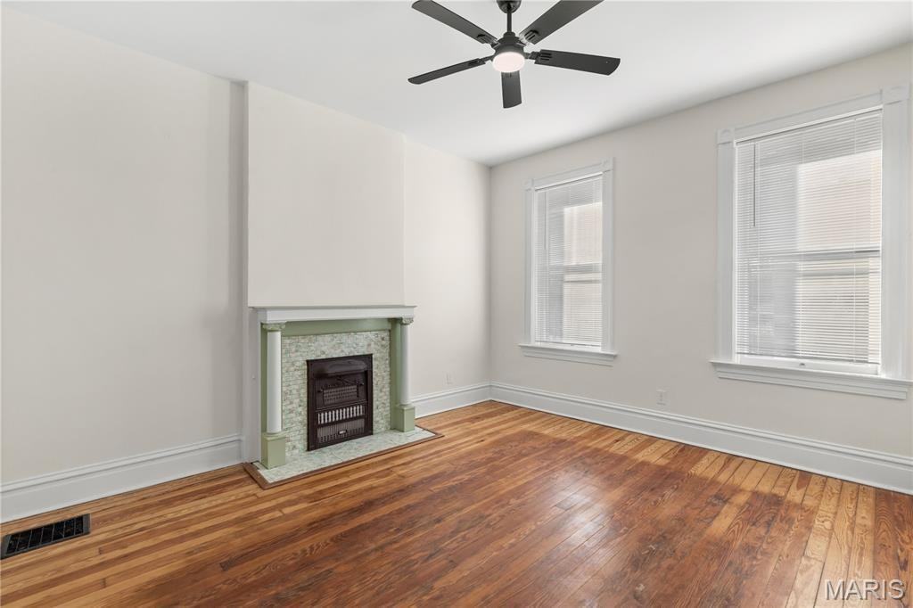 2218 Missouri Ave #1F - Photo 2 of 18