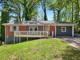 featured image of 872 Glenway Dr #NA