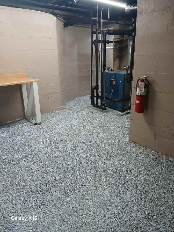 6520 Jefferson Ave #3S - Photo 4 of 8