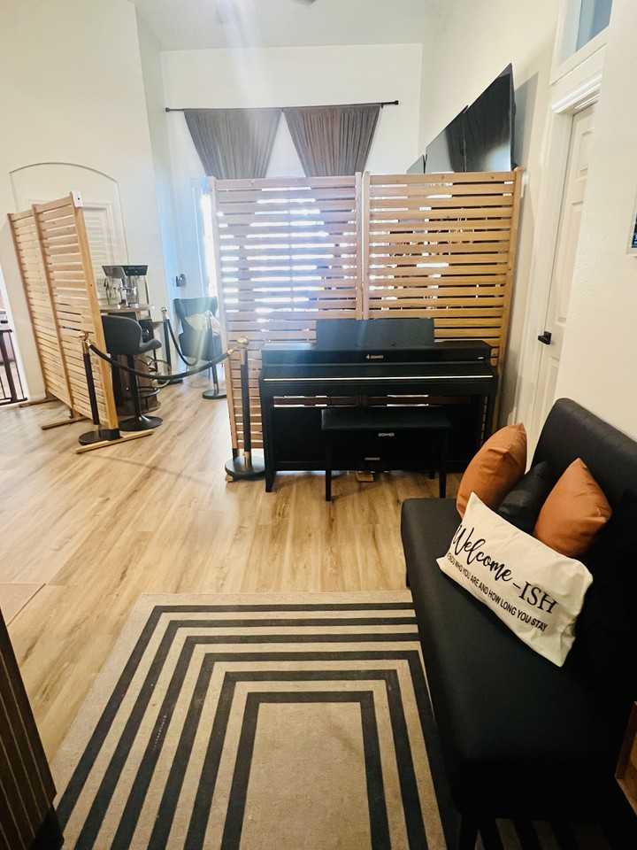 1405 W River Ct #NA - Photo 2 of 20