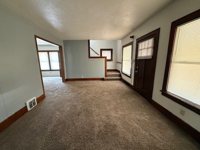 1172 Mckinley St Ne #NA - Photo 4 of 15