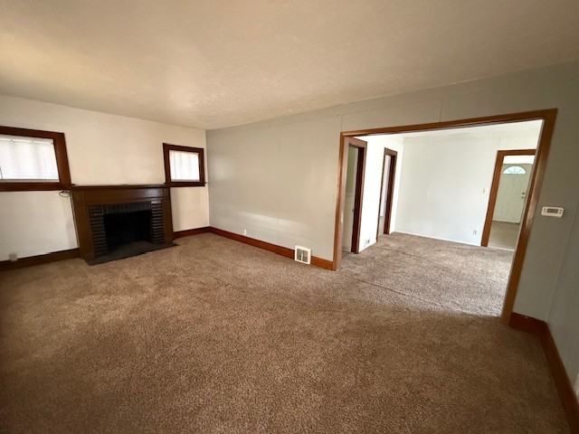 1172 Mckinley St Ne #NA - Photo 5 of 15