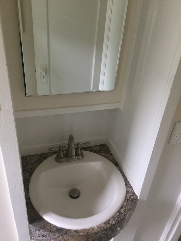 212 S Center St #212-5 - Photo 2 of 20