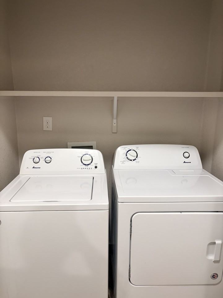 14977 Eddie Mullens Ct #A - Photo 6 of 10