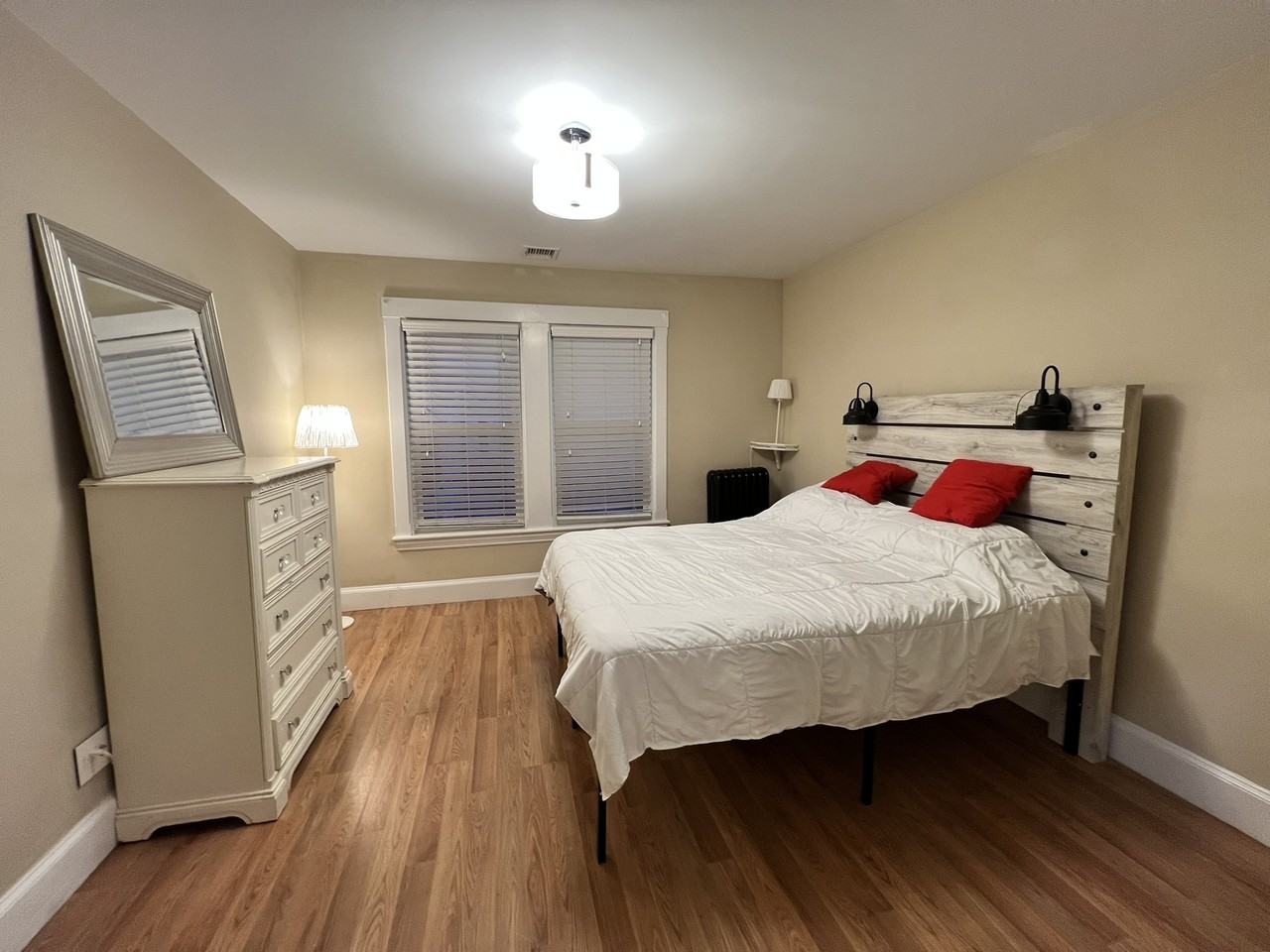 548 High St #2 - Photo 5 of 11