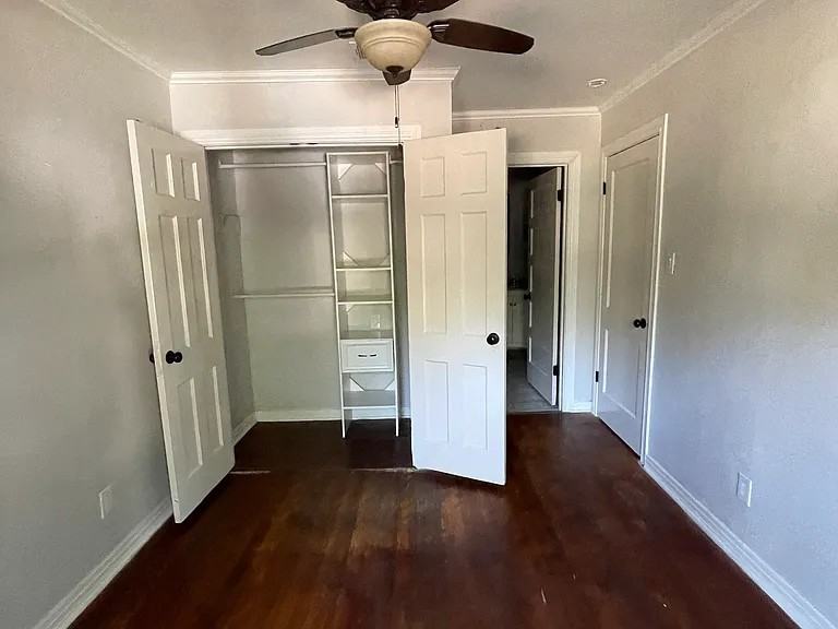 4300 Valentine St #NA - Photo 7 of 17