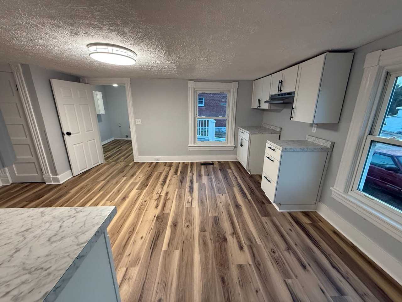 127 4th St - Photo 2 of 13