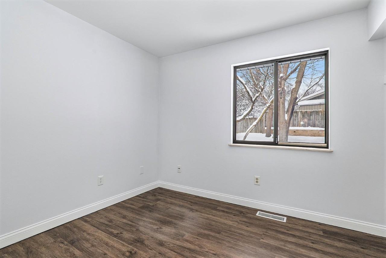 2243 Saginaw Rd Se - Photo 7 of 20