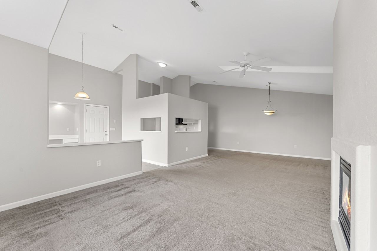 749 Hilltop Ln #749 - Photo 6 of 10